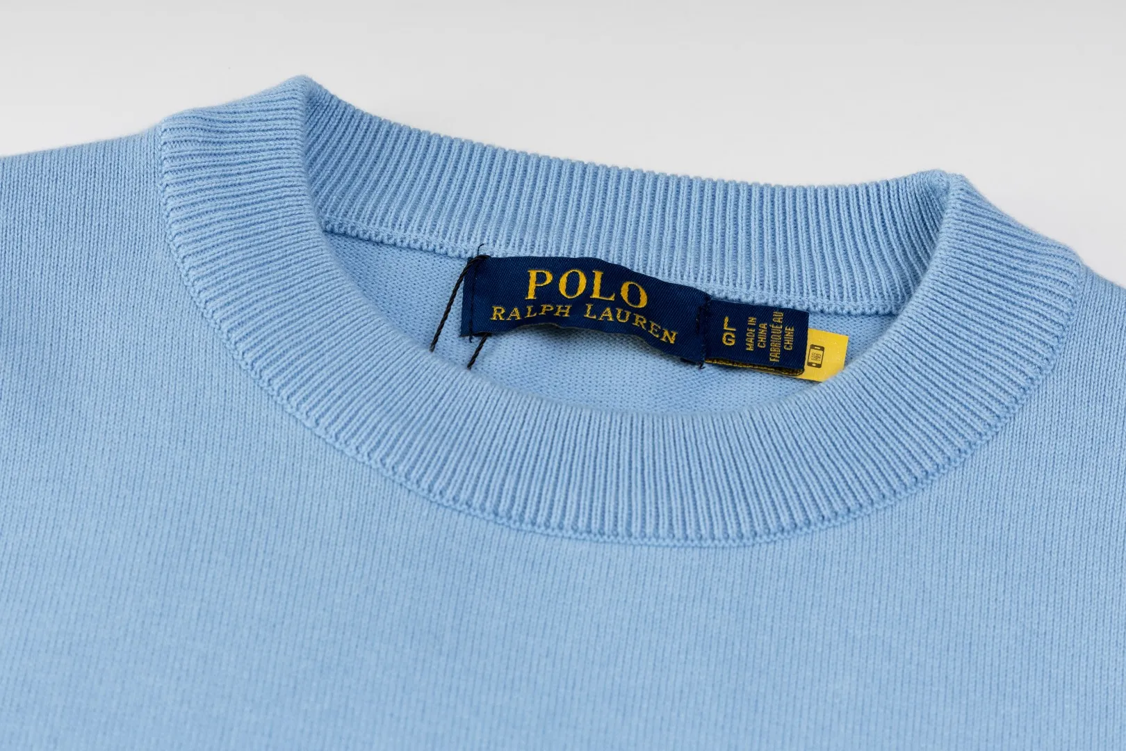 P206 #R80 Ralph Lauren Knitted Pony Embroidered Round Neck Pullover Sweater Official Website Synchronized Same Style for Men and Women Sizes: S-XL Color: White Blue Khaki Army Green Dark Gray Gray Navy Red Label Navy Blue White Label Black White Label Black Red Label Classic Cotton Yarn 100% White Cotton High Quality Goods Classic styles have always been popular! The workmanship details are very good! The simple round neck pullover sweater is always the standard, with classic brand embroidery on the chest! All major stars have the same style! Best for couples. High quality goods! Xinjiang cotton micro-elastic and smooth fabric has excellent quality. Pure cotton is soft and skin-friendly. Size: S M L